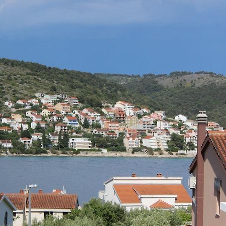 Apartment Ema Trogir Cameră foto