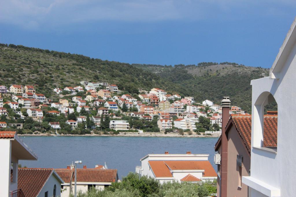 Apartment Ema Trogir Cameră foto